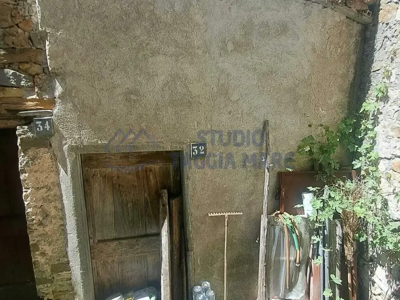 Magazzino in Via Montà, Montalto Carpasio, {3} - Foto 1