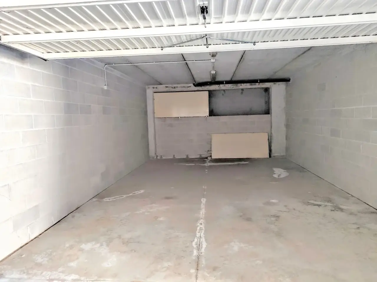 Parcheggio chiuso in , Ponte Buggianese, {3} - Foto 1