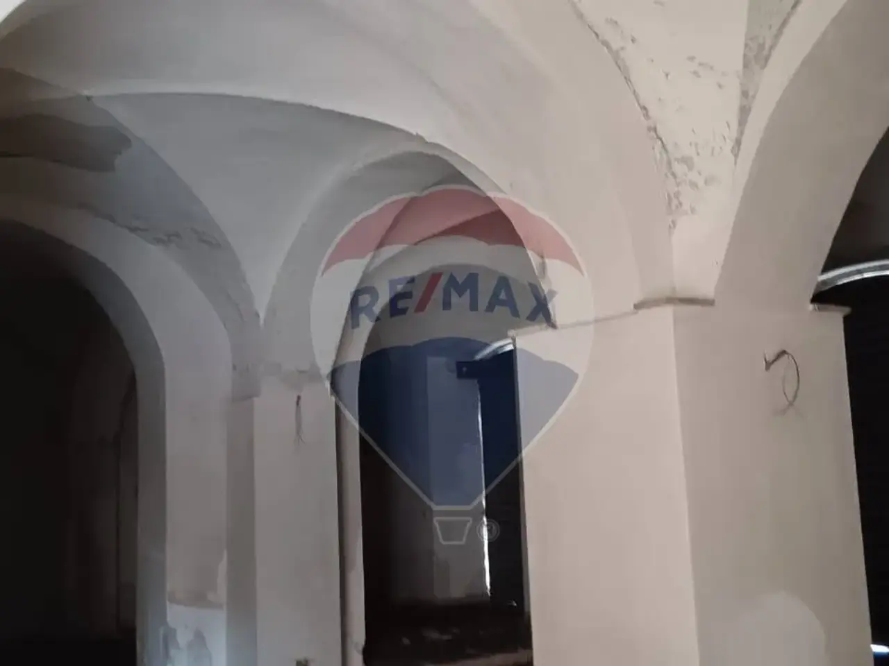 Negozio in Via Santissima Trinità 66, Catania, {3} - Foto 2