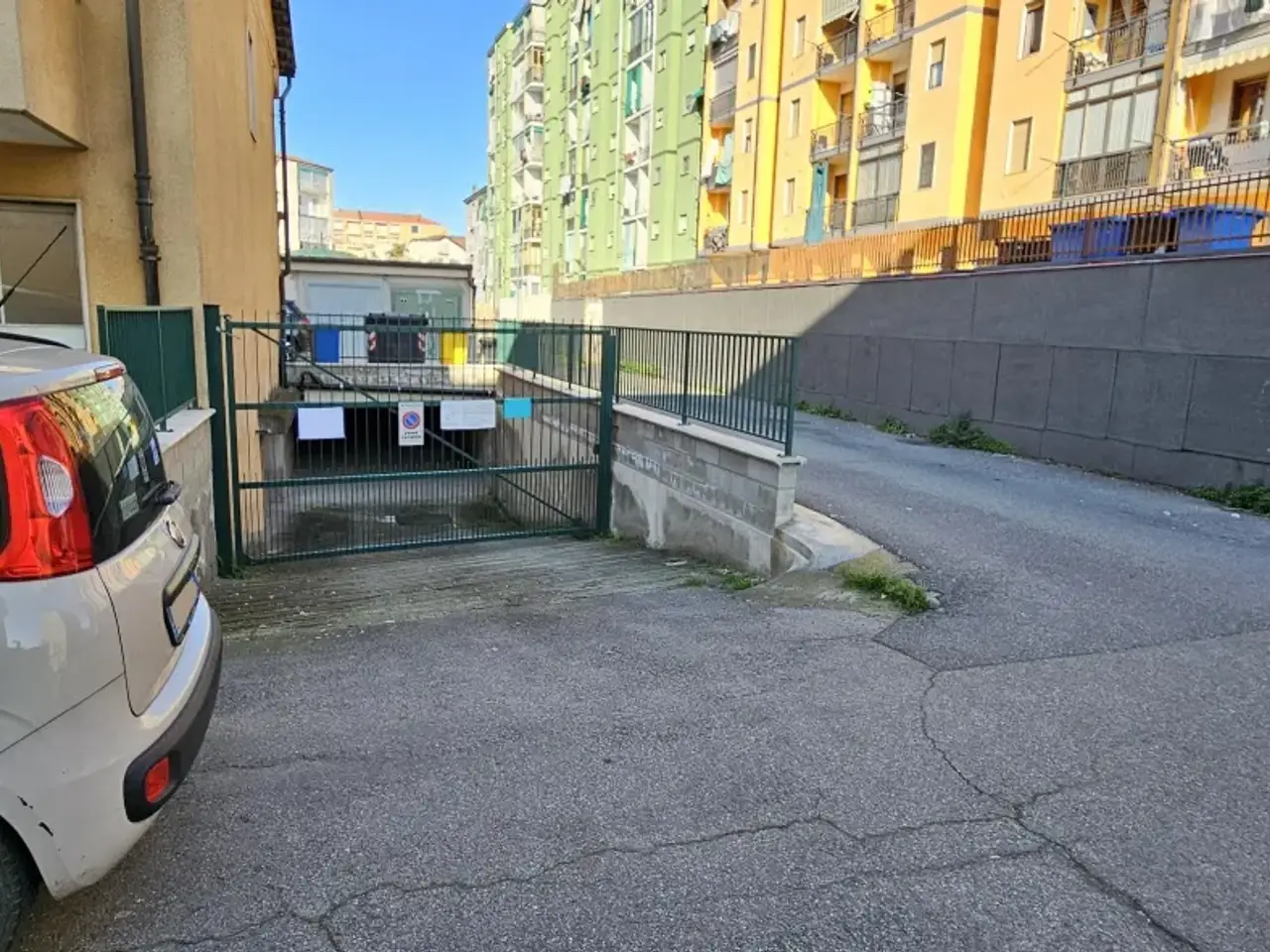 Magazzino in Via Bertola 5, Chivasso, {3} - Foto 2