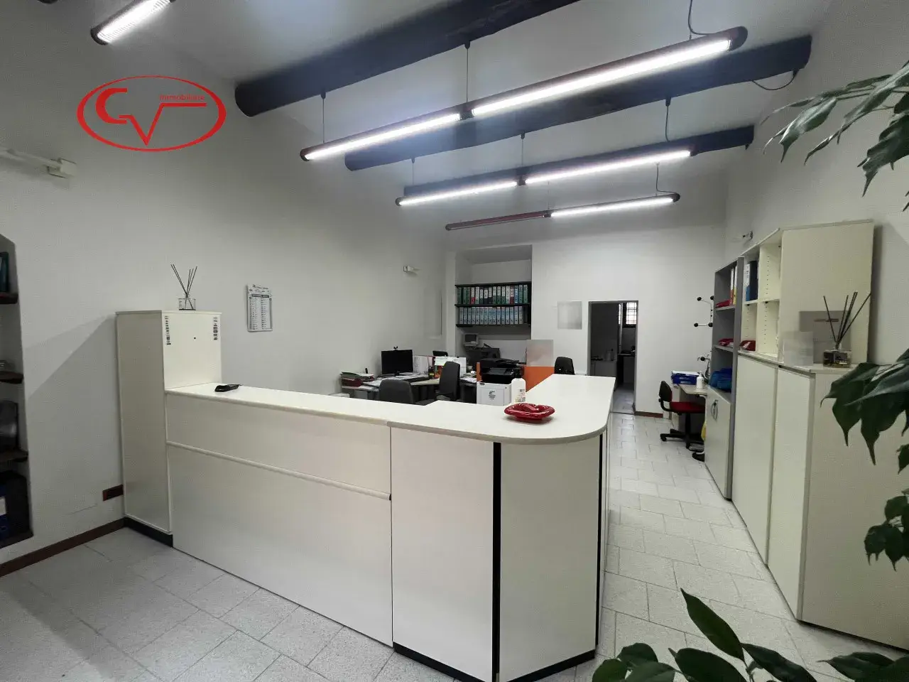 Negozio in Via Trento, Montevarchi, {3} - Foto 1