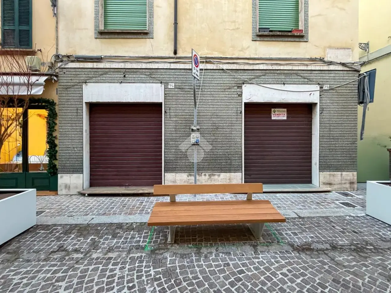 Negozio in Corso Giuseppe Garibaldi 73, Fiorenzuola d'Arda, {3} - Foto 1