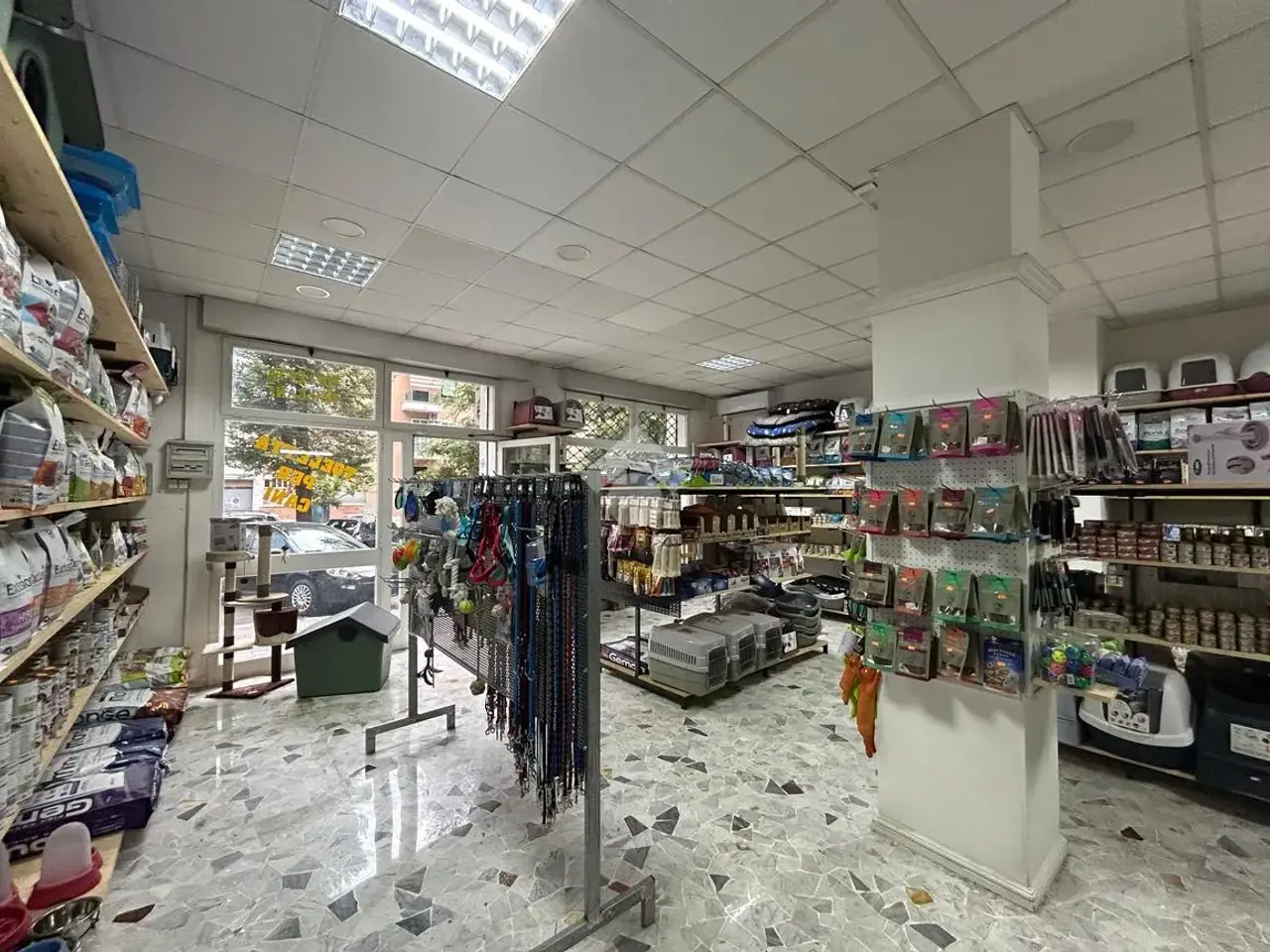 Negozio in Via Leonardo Bufalini 9, Roma, {3} - Foto 2