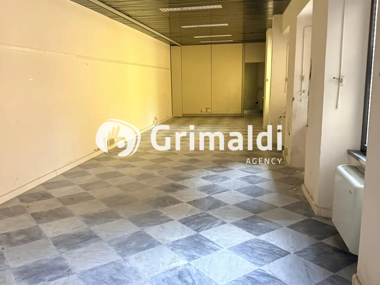 Ufficio in Via Cavour 23, Massa, {3} - Foto 2
