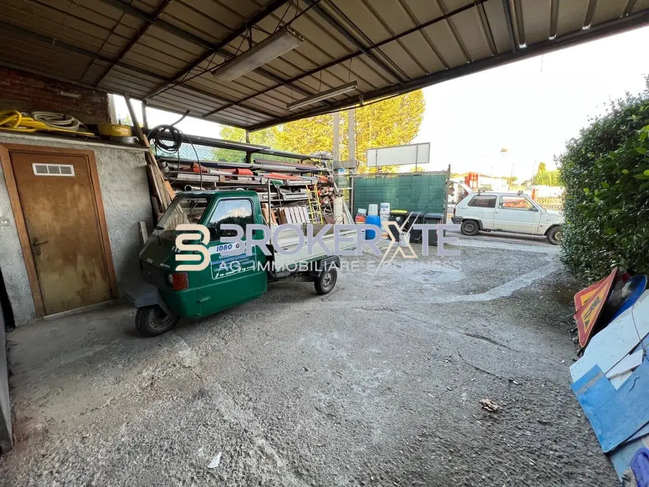 Capannone in , Carrara, {3} - Foto 1