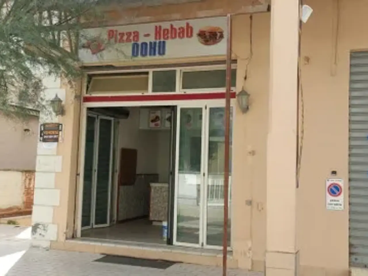 Negozio in Viale Giuliano Dati 176, Rimini, {3} - Foto 2