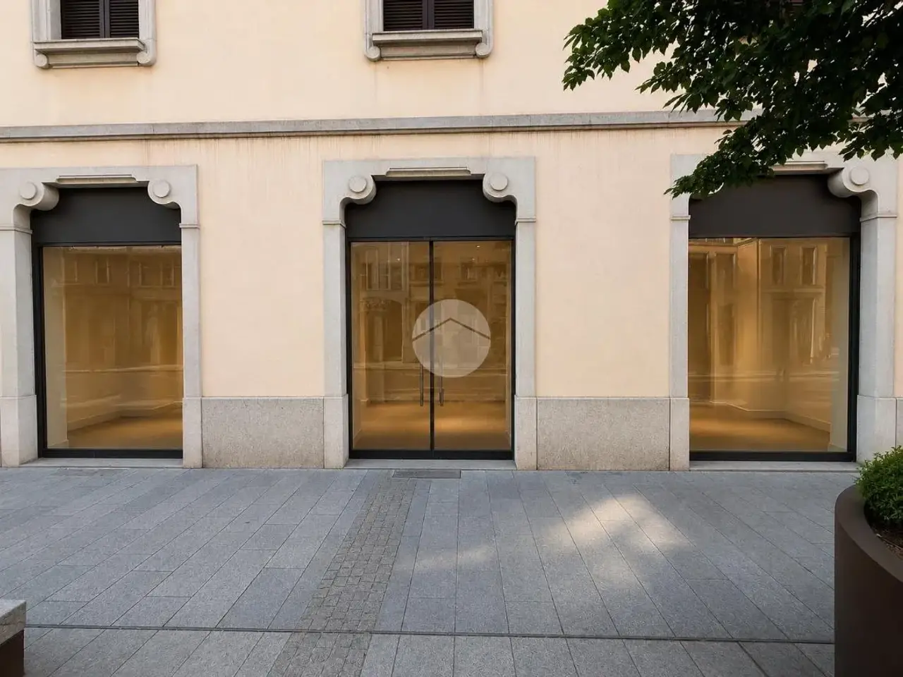 Negozio in Via G. Tiraboschi 83, Bergamo, {3} - Foto 1