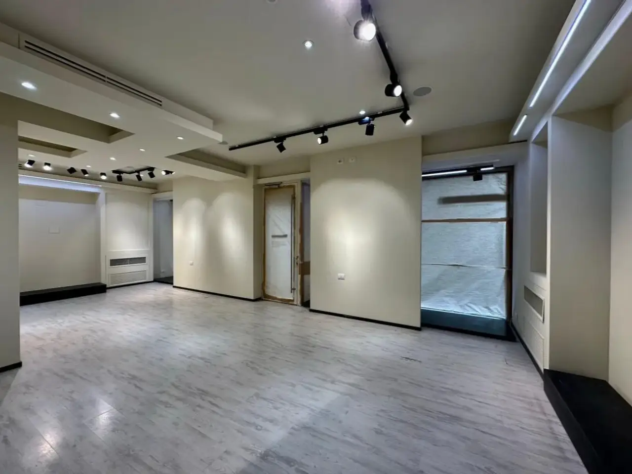 Negozio in Corso Venezia 44, San Bonifacio, {3} - Foto 2
