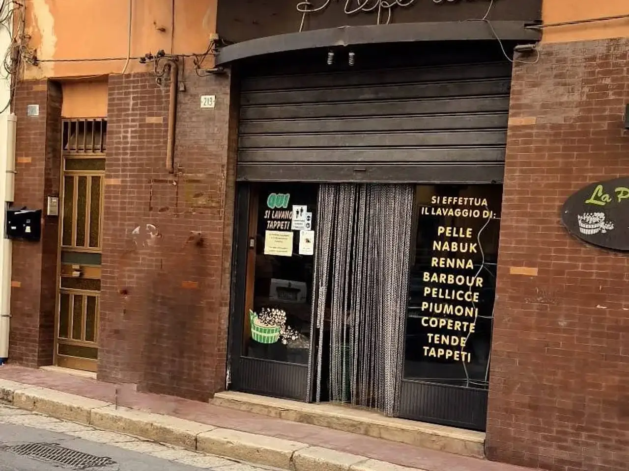 Laboratorio in Via Santissimo Salvatore, Alcamo, Alcamo, {3} - Foto 1