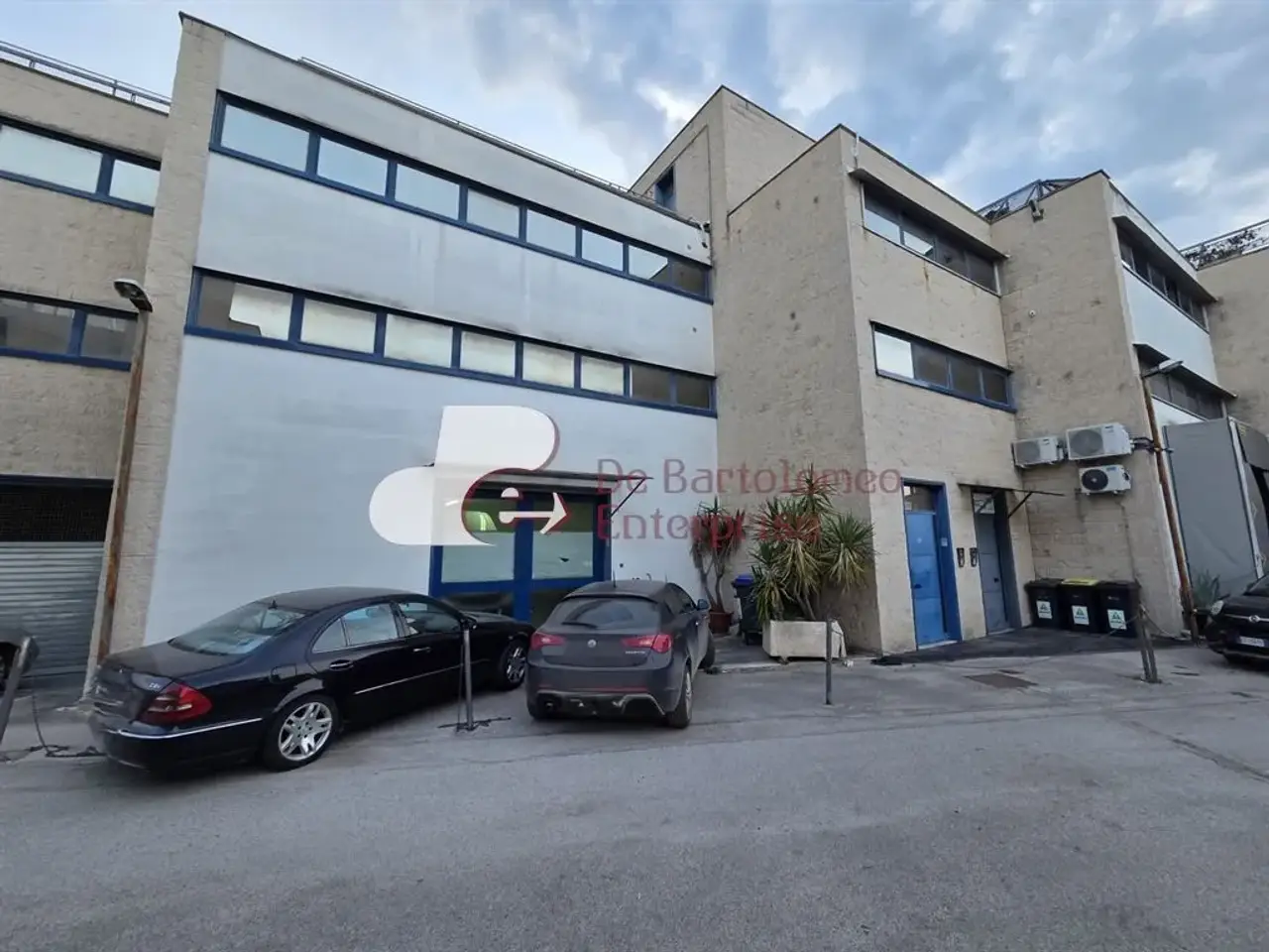 Palazzina commerciale in Via Barletta, Andria, {3} - Foto 1