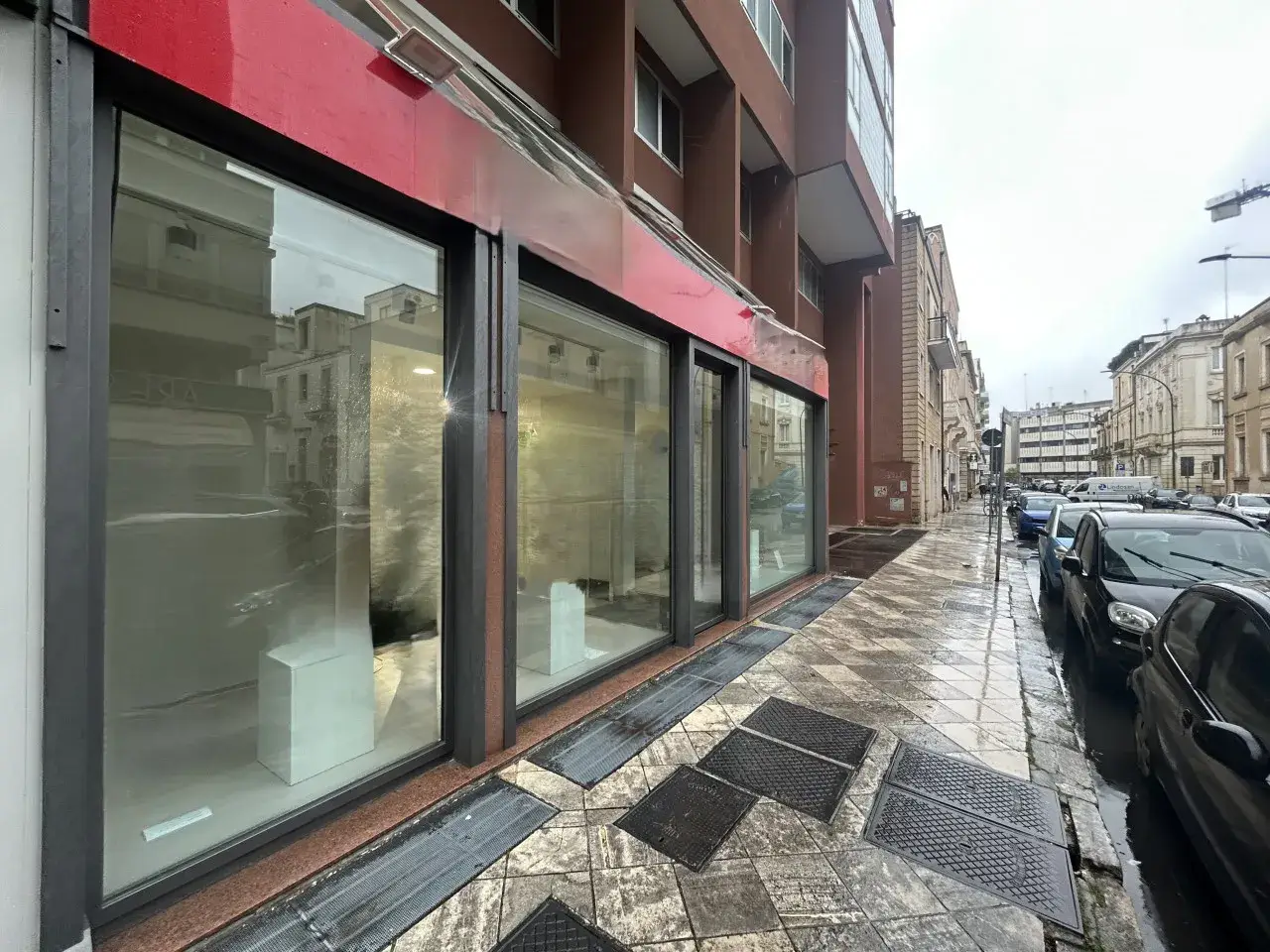 Negozio in Via Nazario Sauro 51, Lecce, {3} - Foto 2
