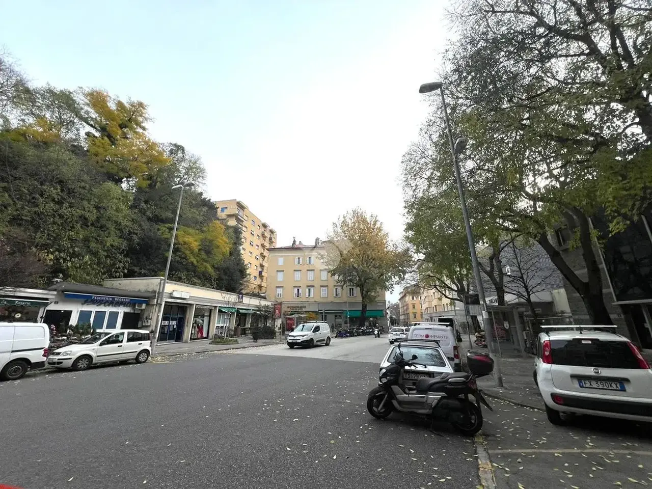 Negozio in Via Udine 28, Trieste, {3} - Foto 2