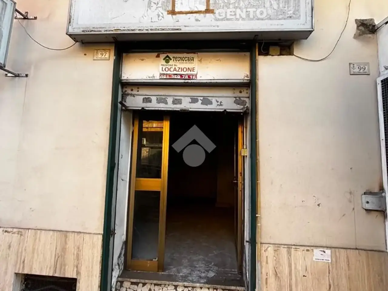 Negozio in Via Santa Maria a Cubito 103, Qualiano, {3} - Foto 2