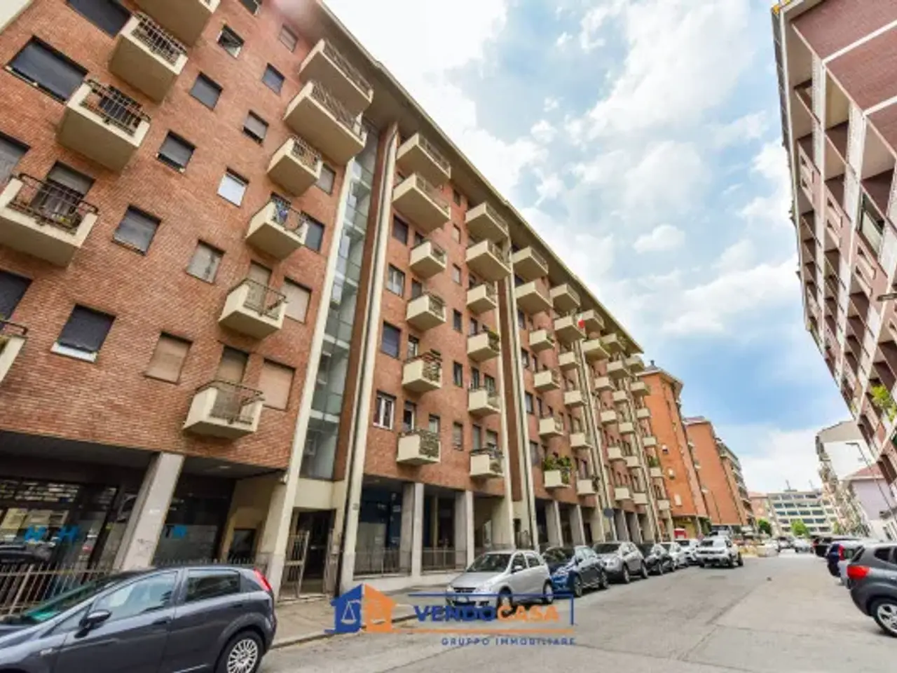 Negozio in Via Millefonti 26, Torino, {3} - Foto 1