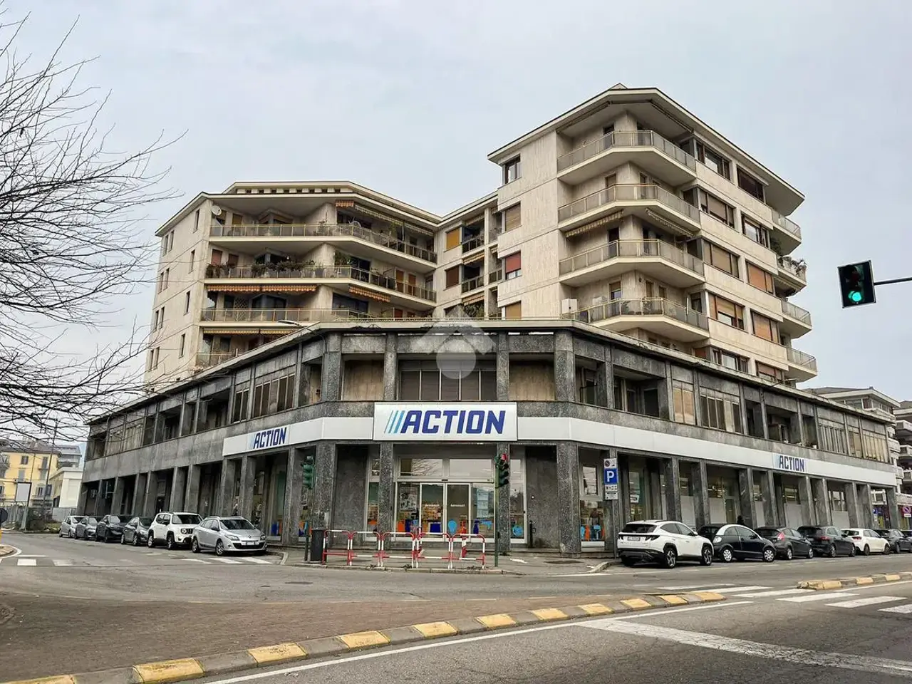Ufficio in Via Carlo Carcano 2, Varese, {3} - Foto 1