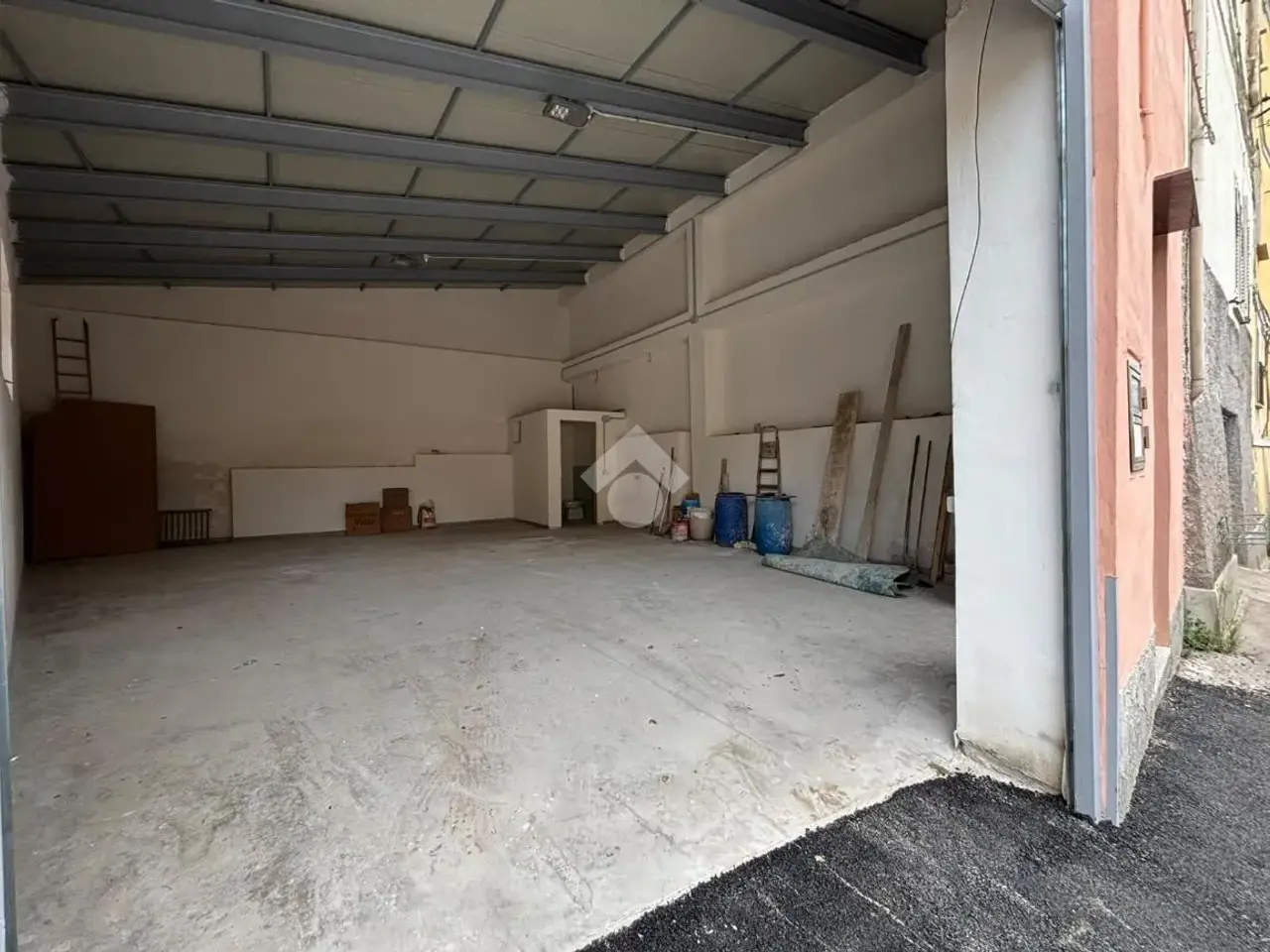 Magazzino in Via Lazzaro Spallanzani 70, Caserta, {3} - Foto 2