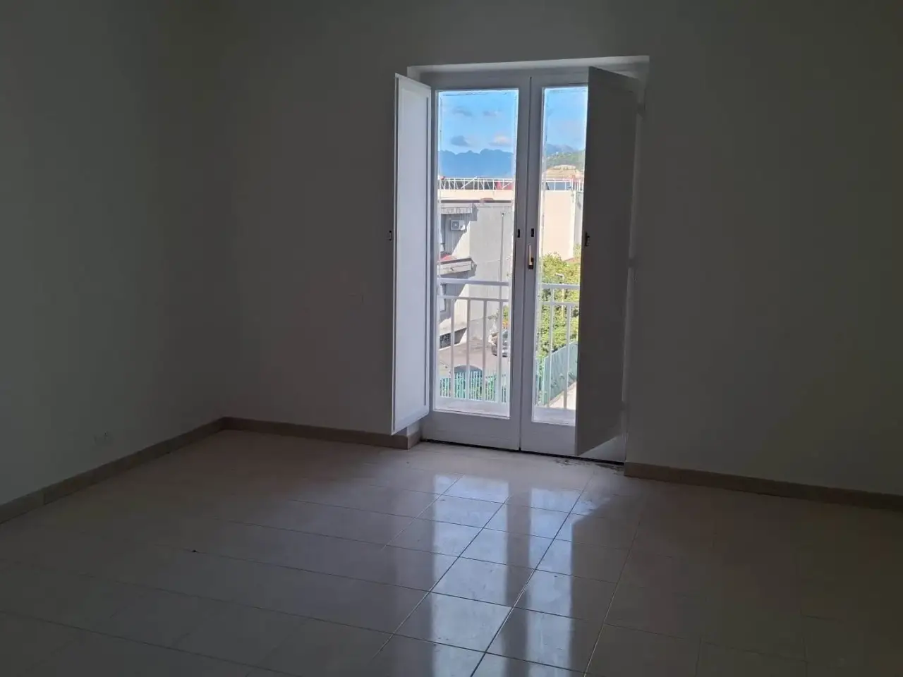 Ufficio in , Salerno, {3} - Foto 2