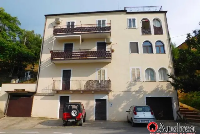 Vierzimmerwohnung in Via Orsomarso, Santa Maria del Cedro - Foto 1