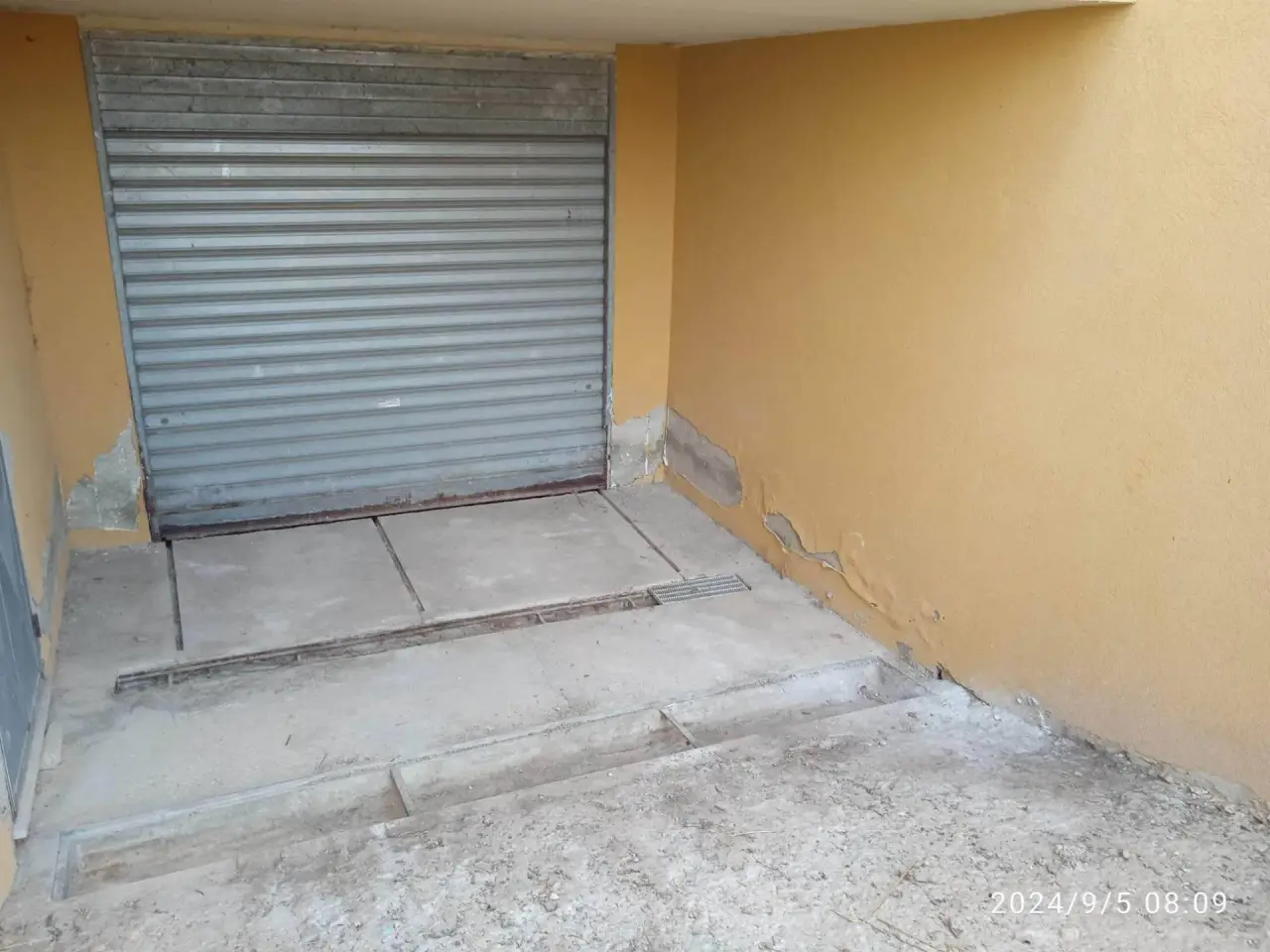 Magazzino in Via Attilio Zuccagni Orlandini, Agrigento, {3} - Foto 1