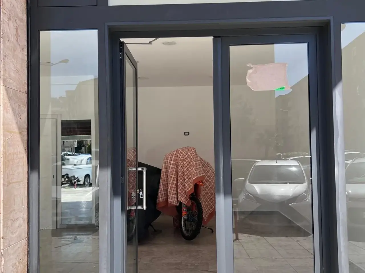 Negozio in Via Pietro Platania, Palermo, {3} - Foto 2