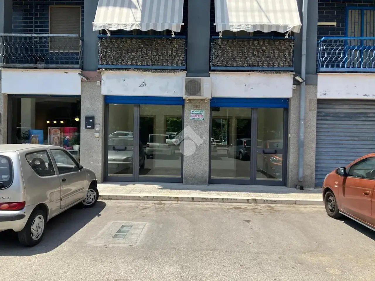 Negozio in Via Bendetto Croce 69, Foggia, {3} - Foto 1