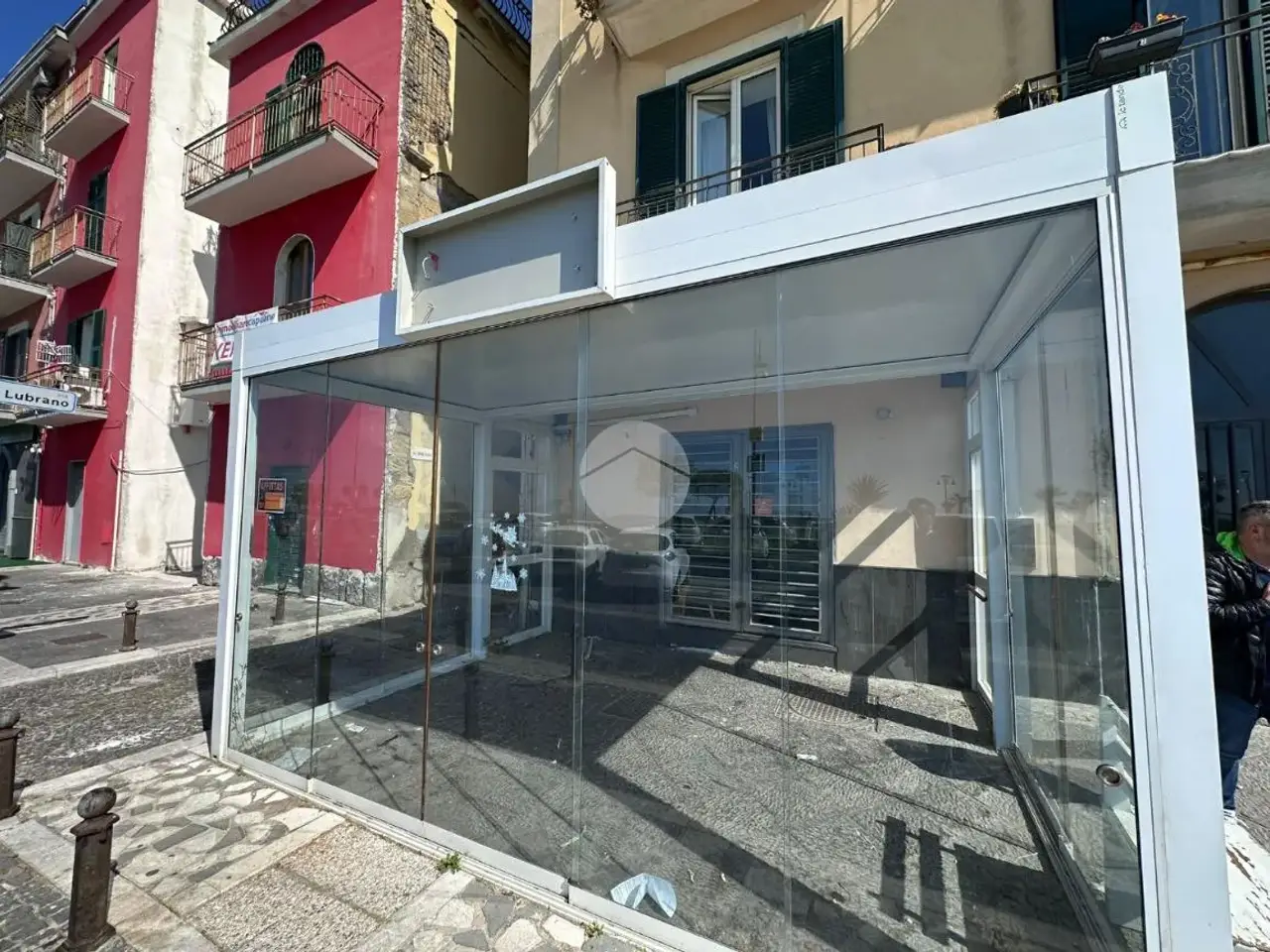Negozio in Corso Umberto I 89, Pozzuoli, {3} - Foto 1