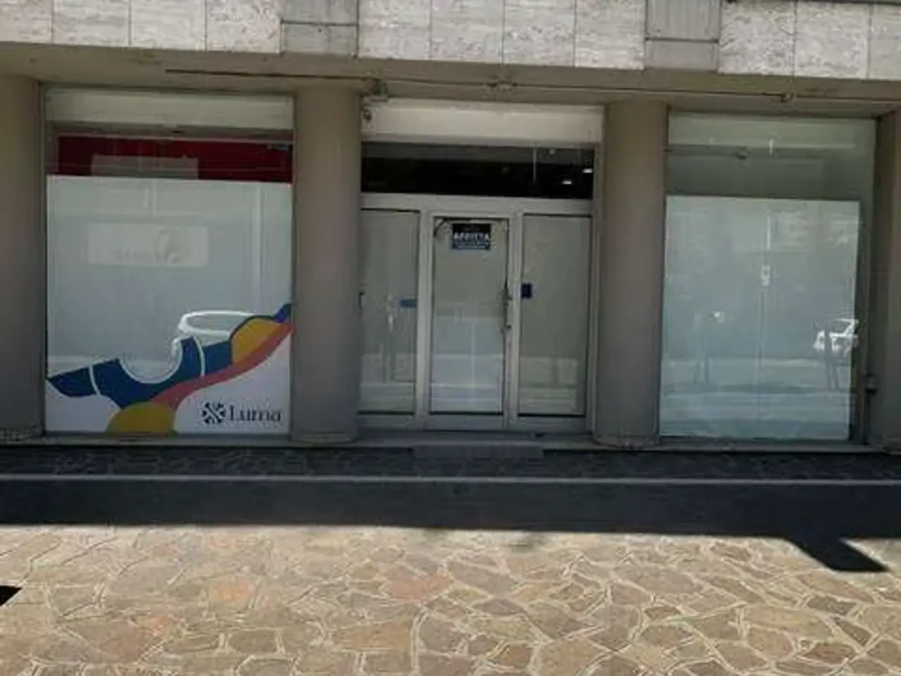 Negozio in Corso Umberto  134, Montesilvano, {3} - Foto 1
