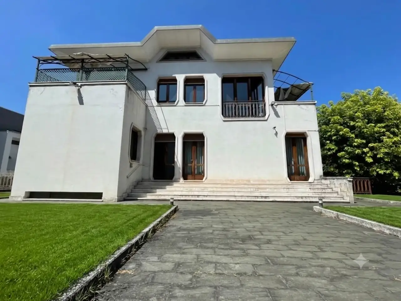 Palazzina commerciale in Via Faustino Bocchi, Brescia, {3} - Foto 1