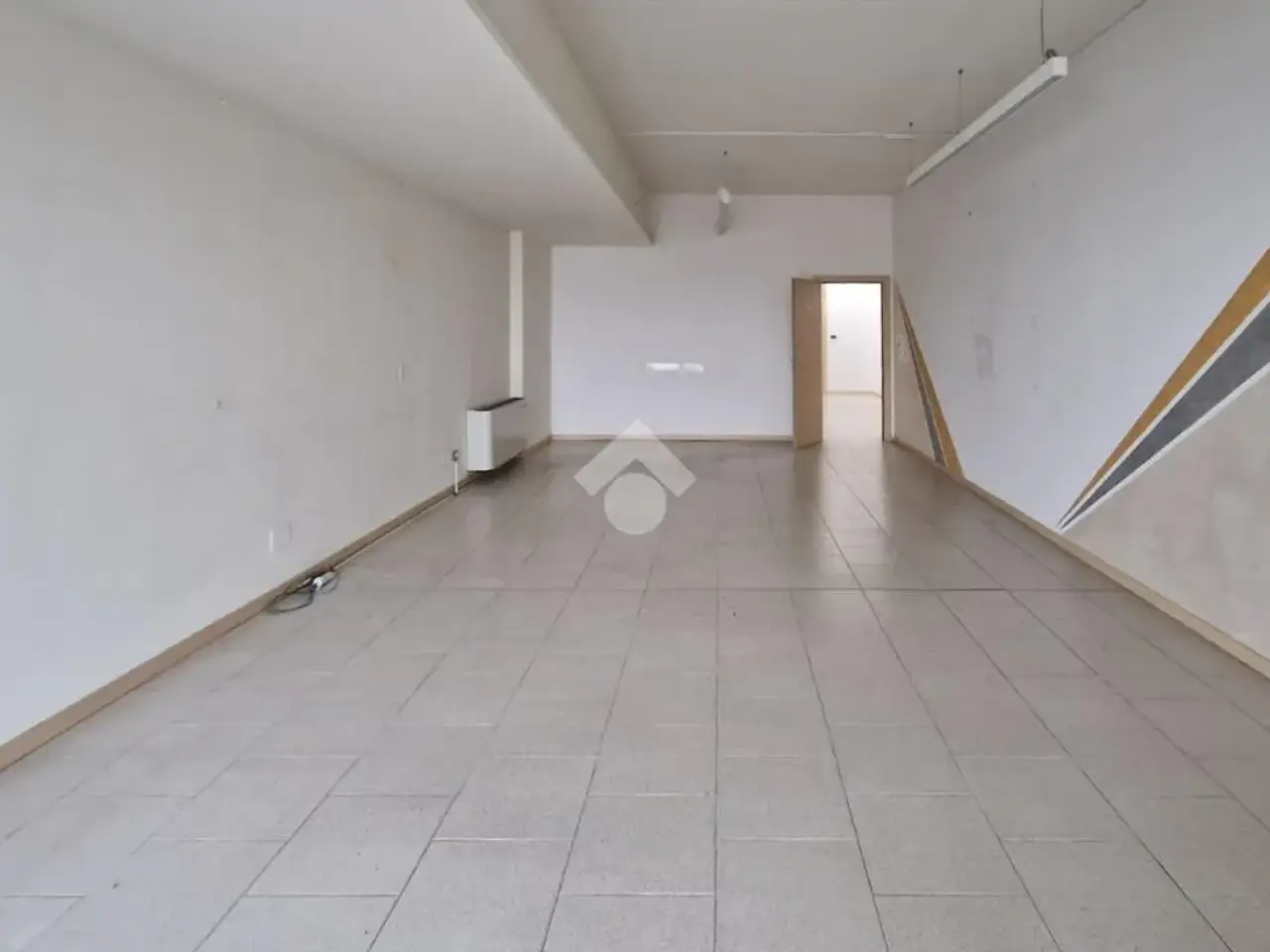 Ufficio in Viale del Lavoro 41, San Martino Buon Albergo, {3} - Foto 2