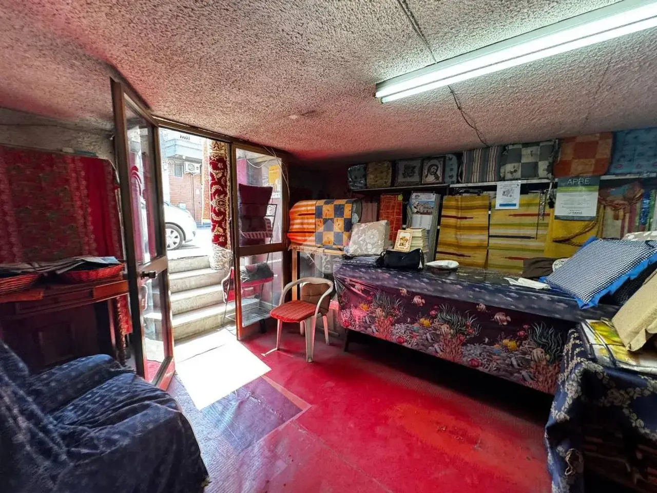 Magazzino in Via Belvedere 157, Aversa, {3} - Foto 2
