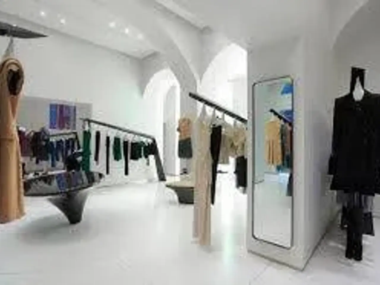 Locale commerciale in Viale Vittorio Veneto, Milano, Milano, Milano, {3} - Foto 1