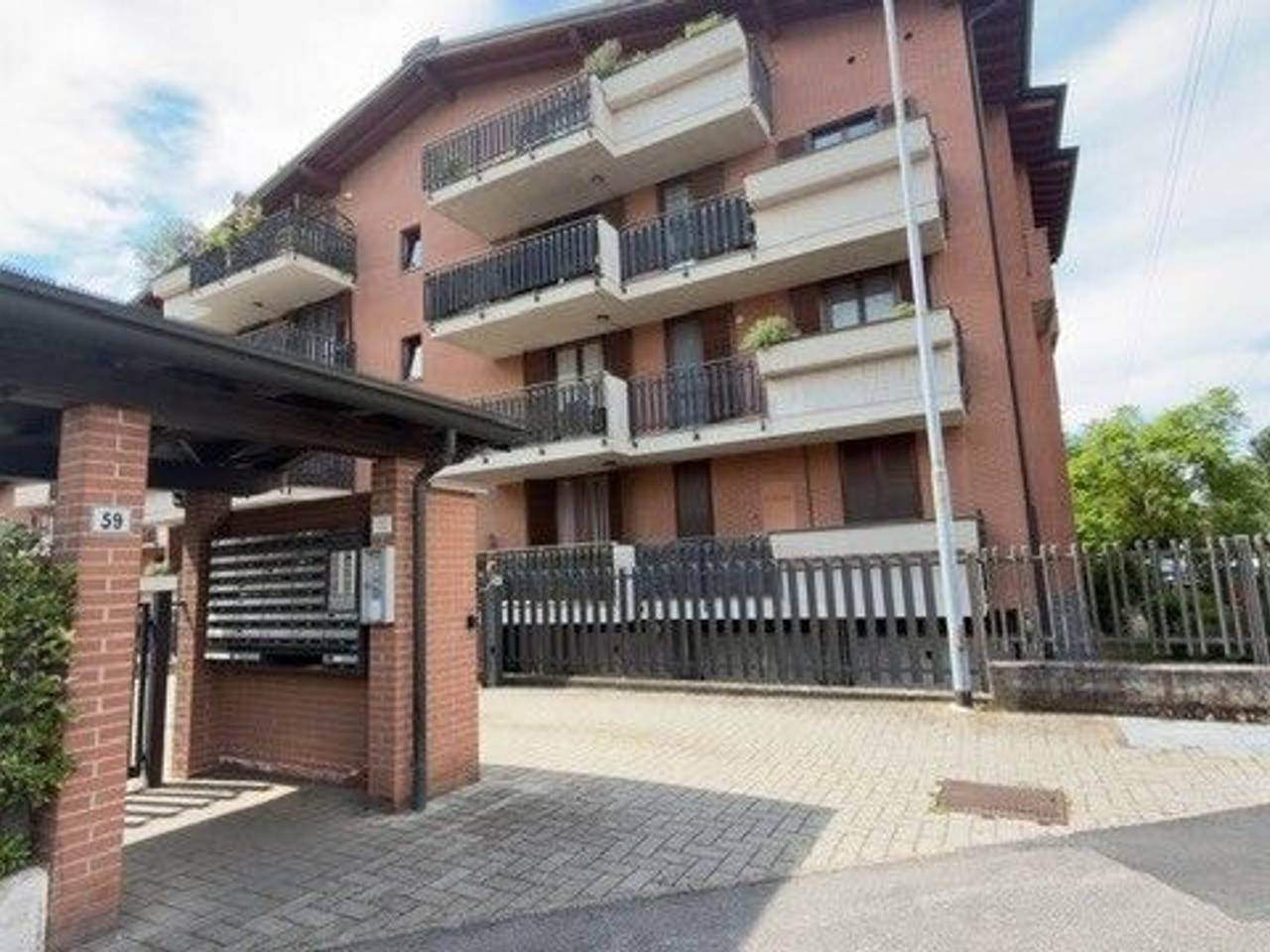 immagine annuncio 1 di 15