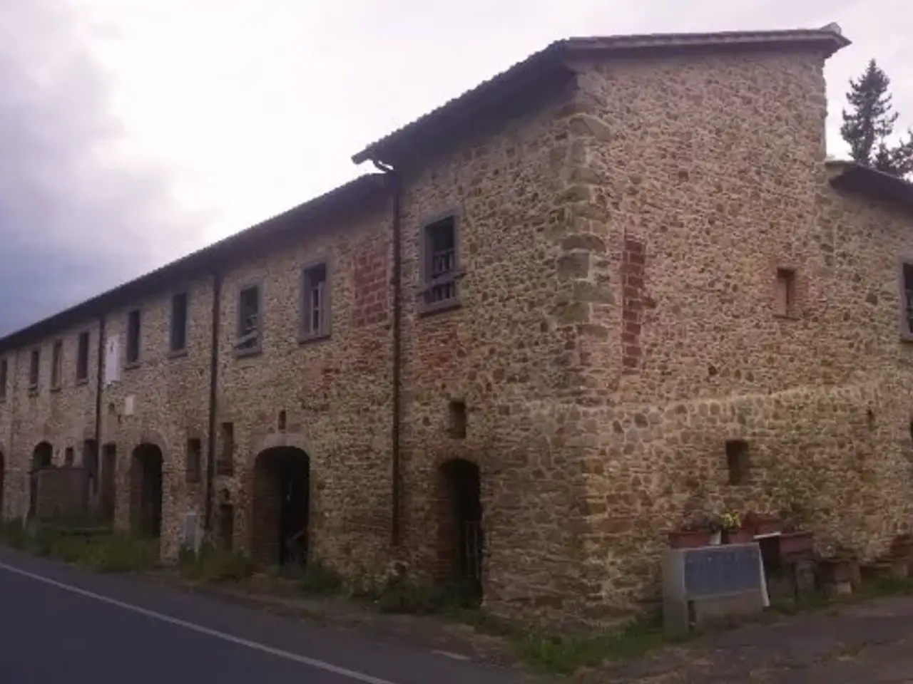 Agriturismo in Via Ponte Buriano, Arezzo, {3} - Foto 1