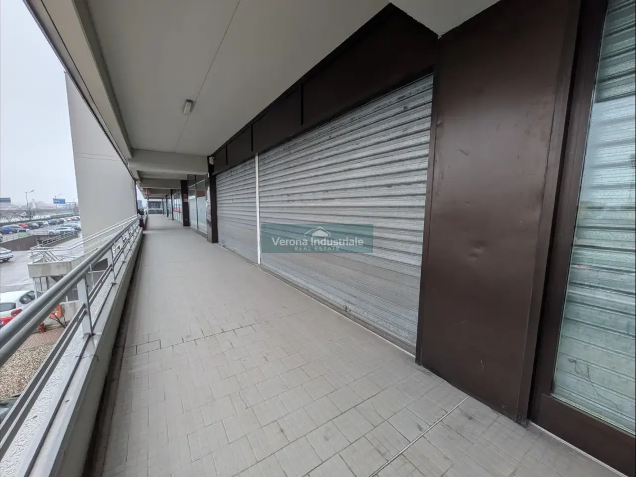 Negozio in Viale del Lavoro, San Martino Buon Albergo, {3} - Foto 2