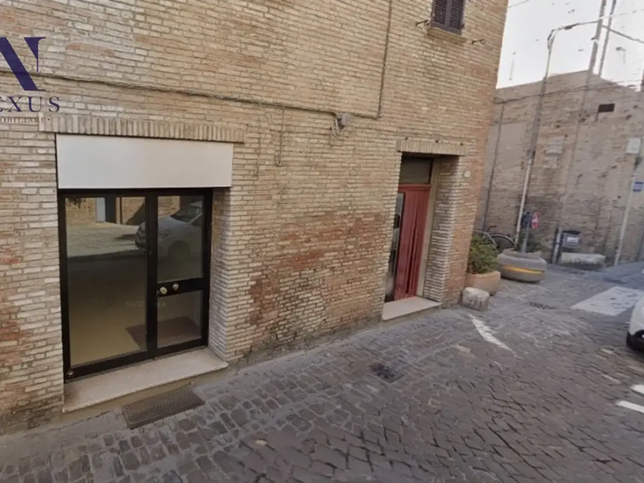 Negozio in Via Nolfi 148, Fano, {3} - Foto 1