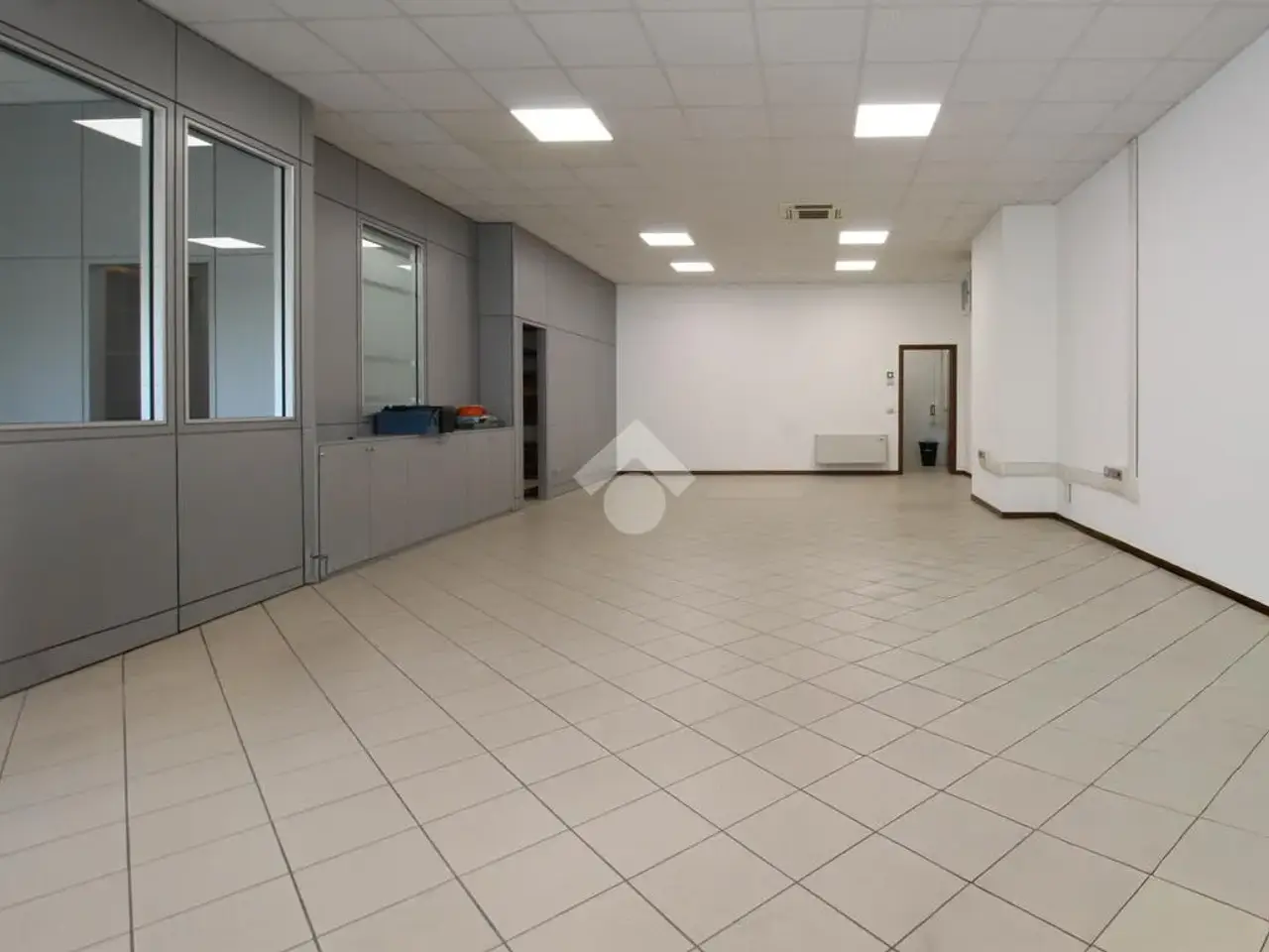 Ufficio in Via Berna, Sassuolo, {3} - Foto 1