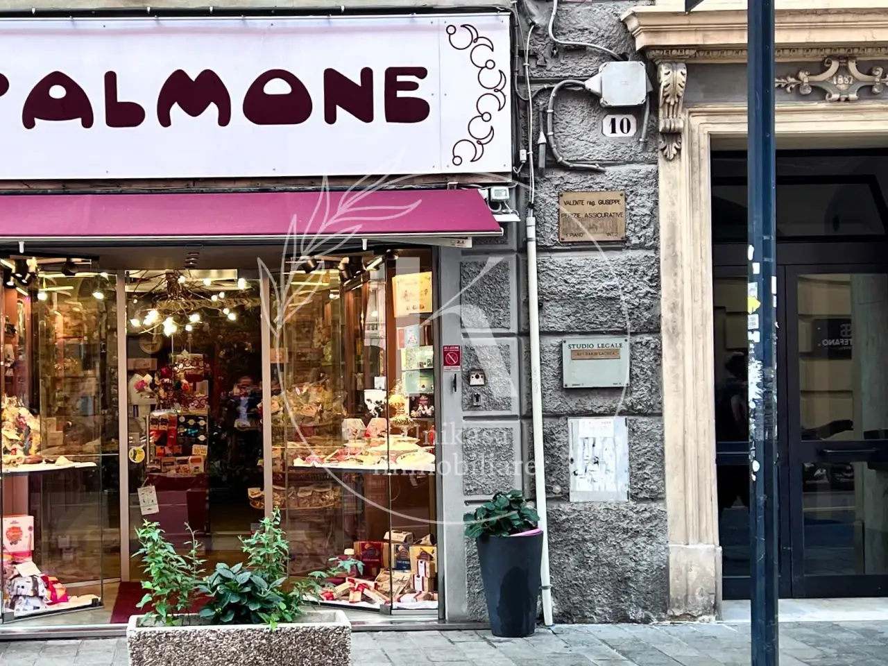 Alimentari in Via Paolo Boselli 100, Savona, {3} - Foto 2
