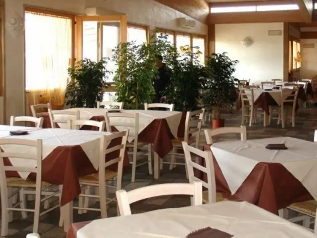 Ristorante in Viale Europa 18, Viareggio, {3} - Foto 1