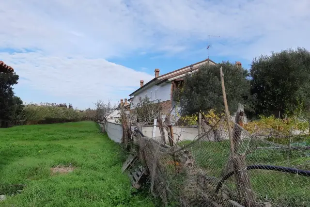 Terreno edificabile in Via Colle Oppio, Anzio - Foto 1