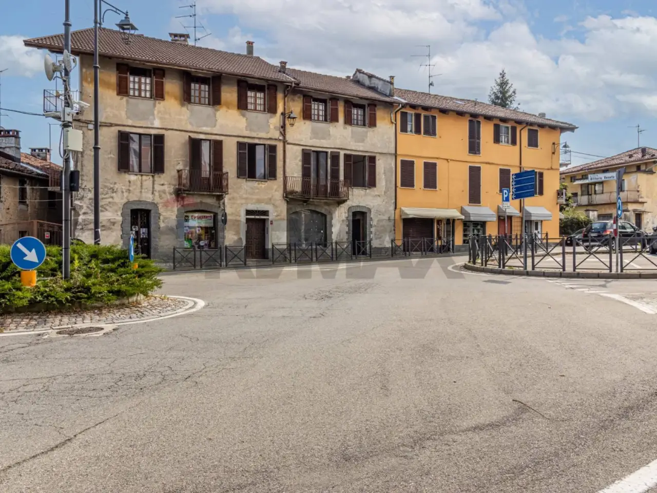 Negozio in Piazza Vittorio Veneto 3, Occhieppo Superiore, {3} - Foto 1