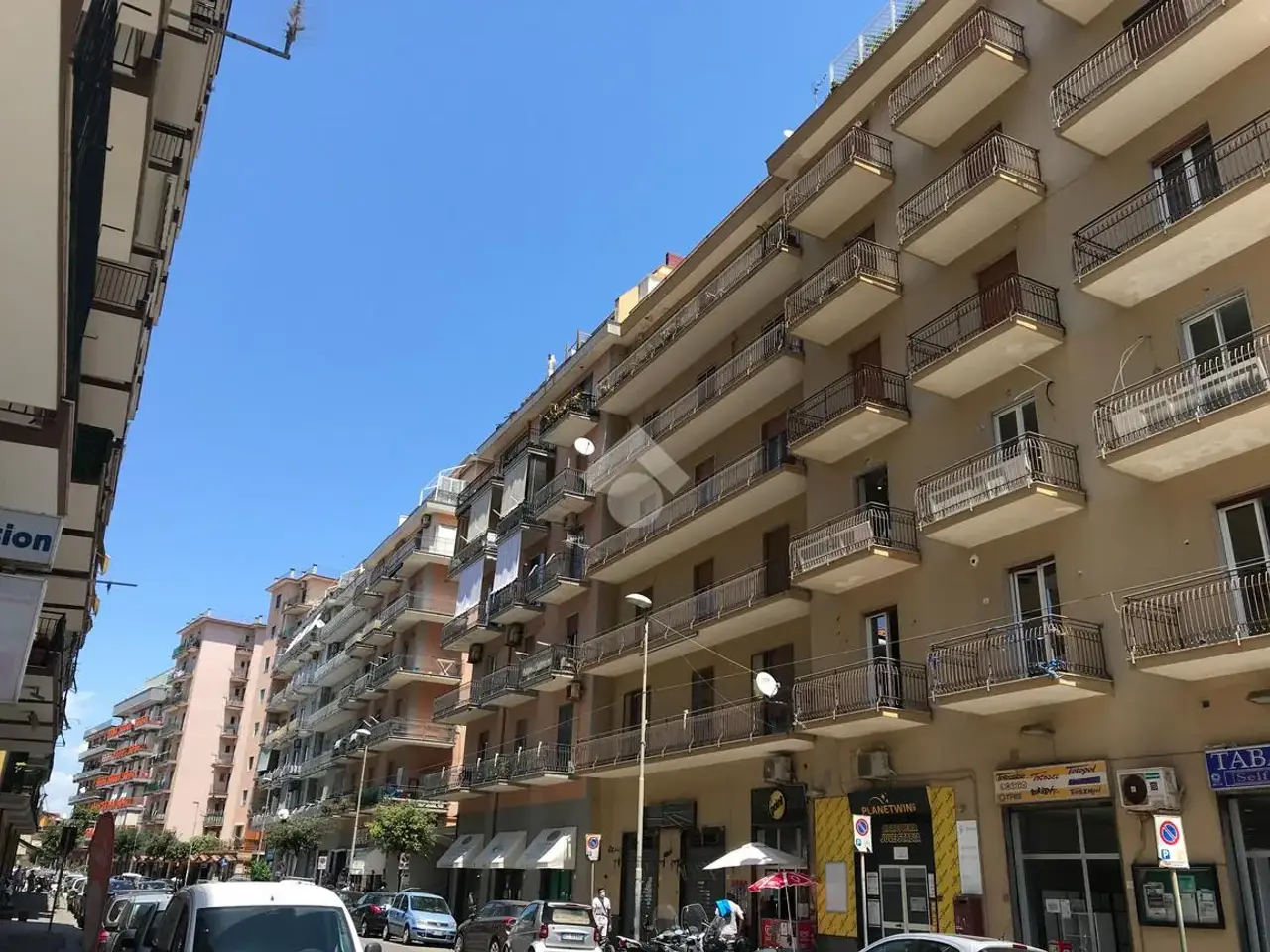 Negozio in Corso De Gasperi 108, Castellammare Di Stabia, {3} - Foto 1