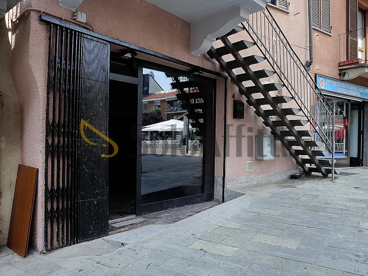 Negozio in Via Manzoni 4, Settimo Torinese, {3} - Foto 2