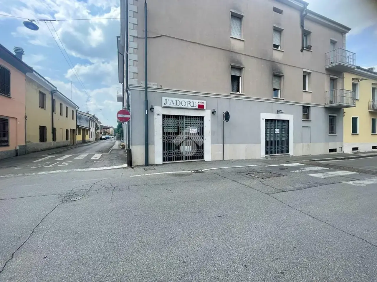 Negozio in Via Litta Alessandro 50, Cremona, {3} - Foto 1