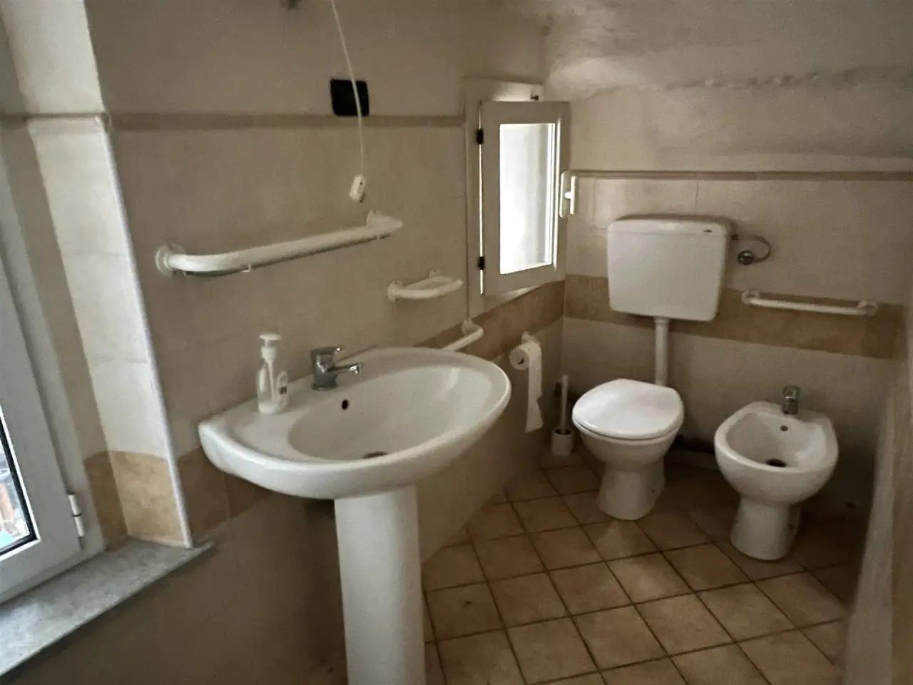 Ufficio in Novi Via Verdi- Arquata Scrivia- Tortona Lcitalia, Gavi, {3} - Foto 2
