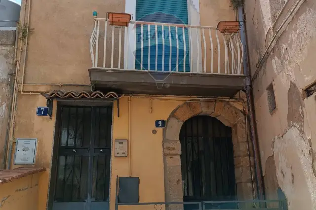 Casa indipendente in Via Ronco De Francisci 7/9, Caltagirone - Foto 1