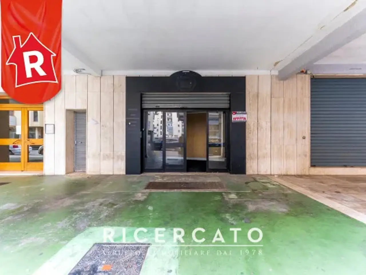 Negozio in Via Giuseppe Parini 44, Lecce, {3} - Foto 1