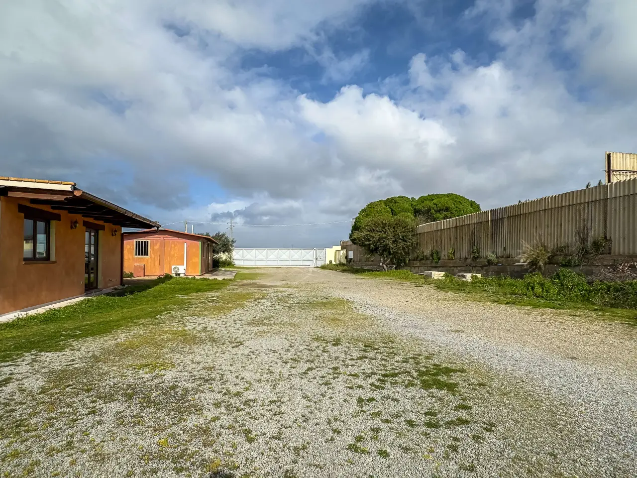Magazzino in Via Vincenzo Cogoni, Quartu Sant'Elena, {3} - Foto 1