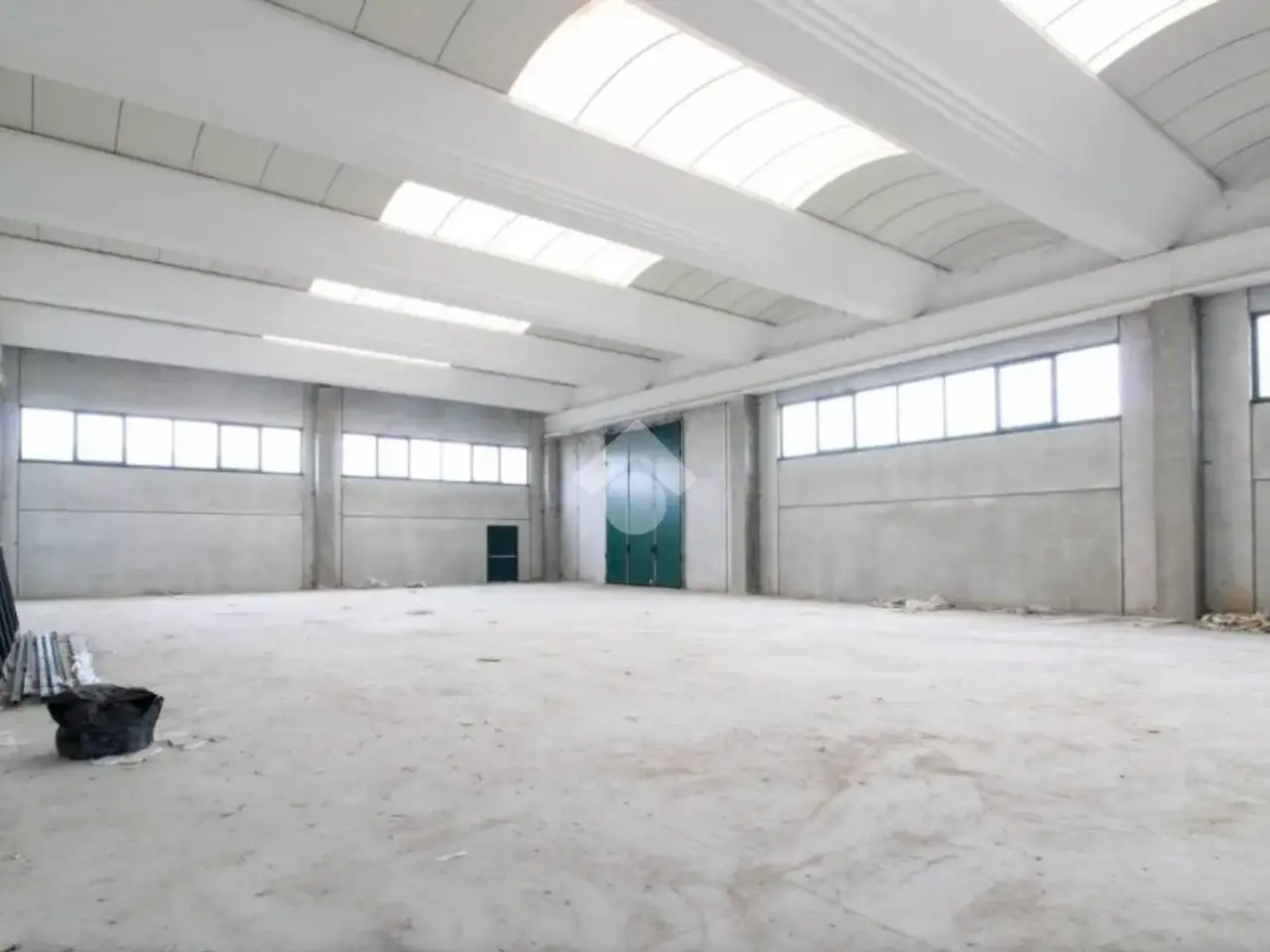Capannone in Strada Vicinale della Pieve 21, Copiano, {3} - Foto 1