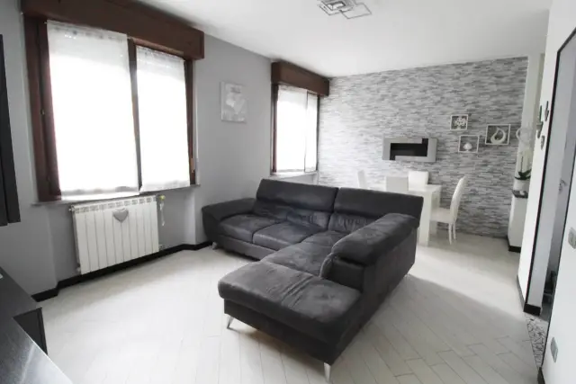 3-room flat in Via Roma 11, Gorla Minore - Photo 1