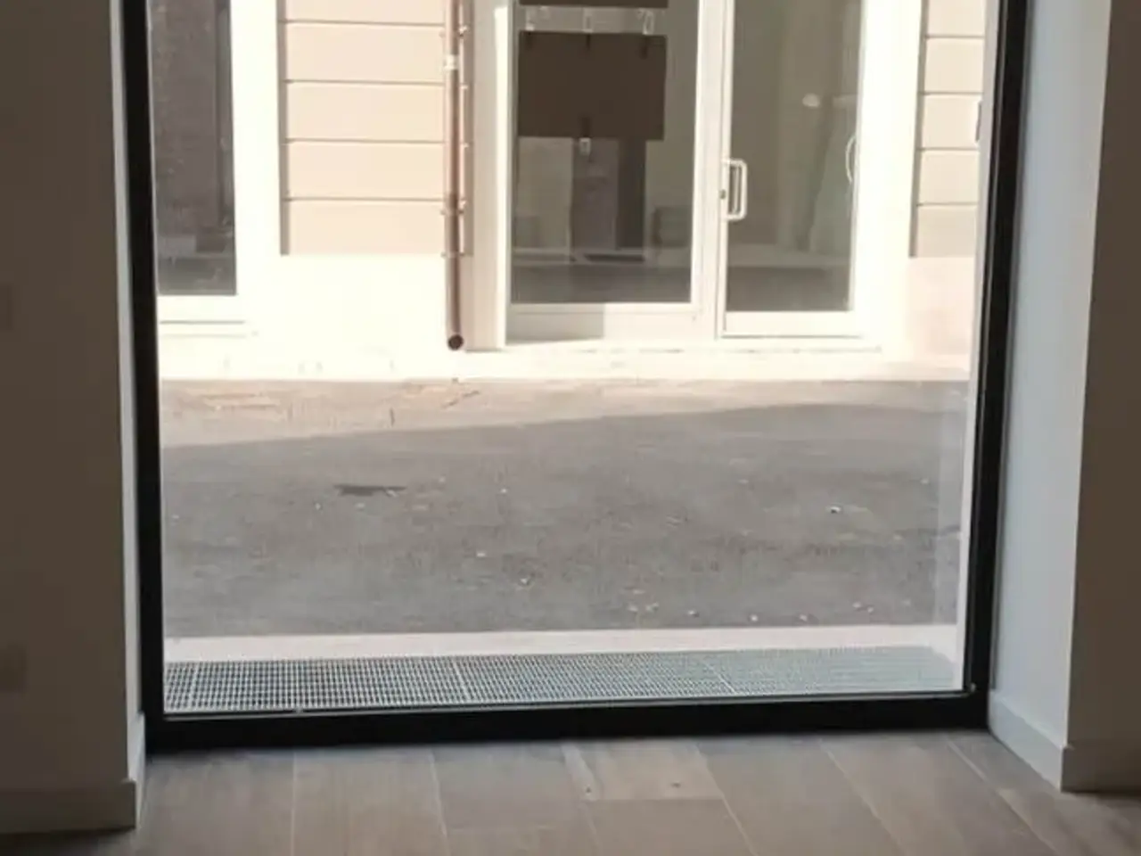Negozio in , Mirandola, {3} - Foto 1